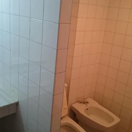 Apartment Se Alquila Piso Centrico En C/garaje *